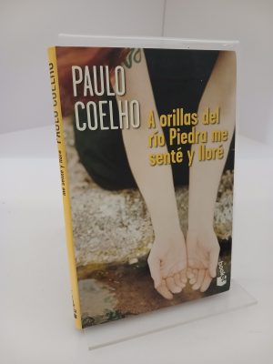 A orillas del río Piedra me senté y lloré