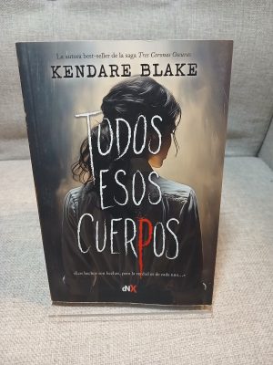 Todos esos cuerpos