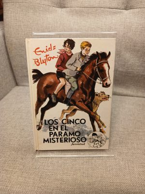 Portada de Los cinco en el páramo misterioso