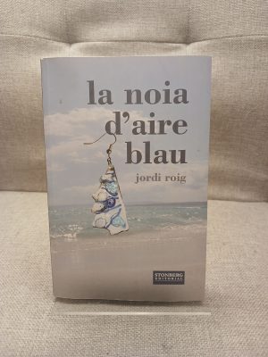 Portada de La Noia d'aire blau