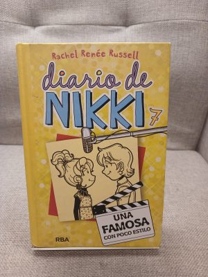 Diario de Nikki 7: Una famosa con poco estilo