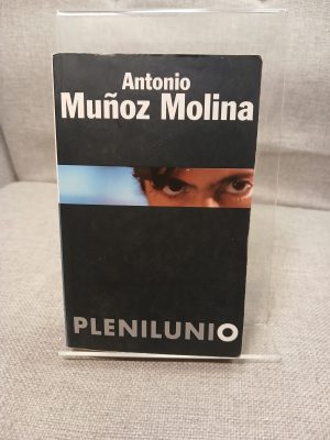 Portada de Plenilunio