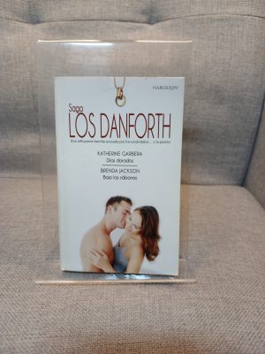 Portada de Días dorados - Bajo las sábanas. Saga Los Danforth