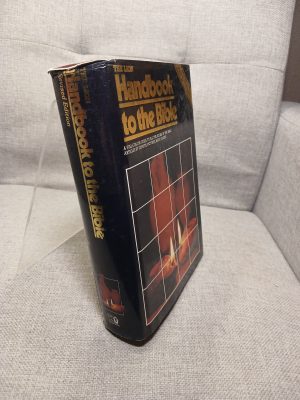 Portada de The Lion Handbook to the Bible