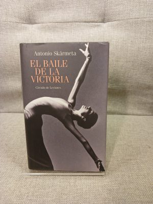 Portada de El baile de la victoria