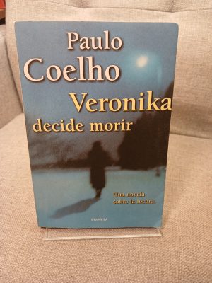 Portada de Veronika decide morir
