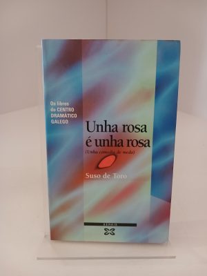 Portada de Unha rosa é unha rosa (unha comedia de medo)