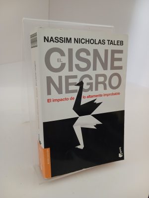 Portada de El cisne negro: El impacto de lo altamente improbable
