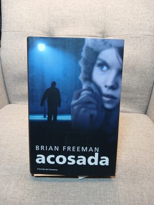 Acosada