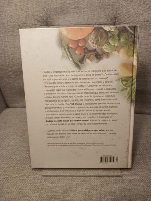 Portada de Comida sana. Contiene dieta de Saber Vivir