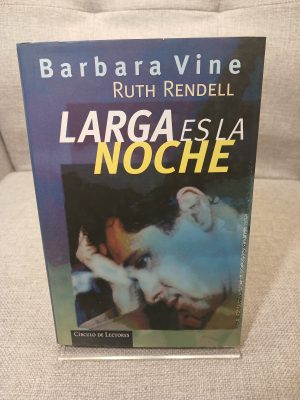 Larga es la noche