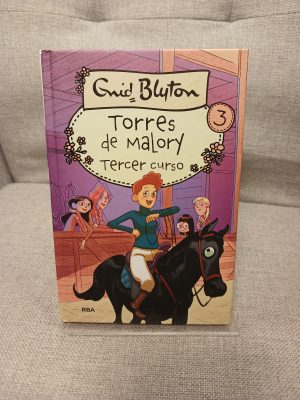 Portada de Tercer año en Torres de Malory