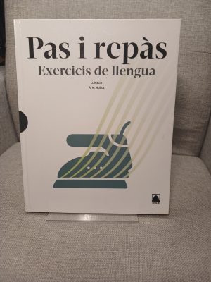 Portada de Nou Pas i Repàs. Llengua catalana BATX